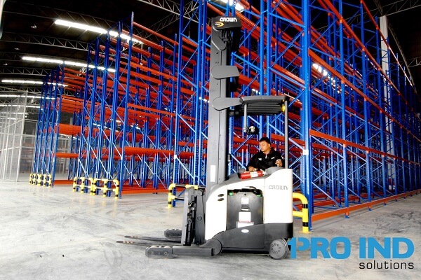 8 questions to ask when looking for a rental warehouse